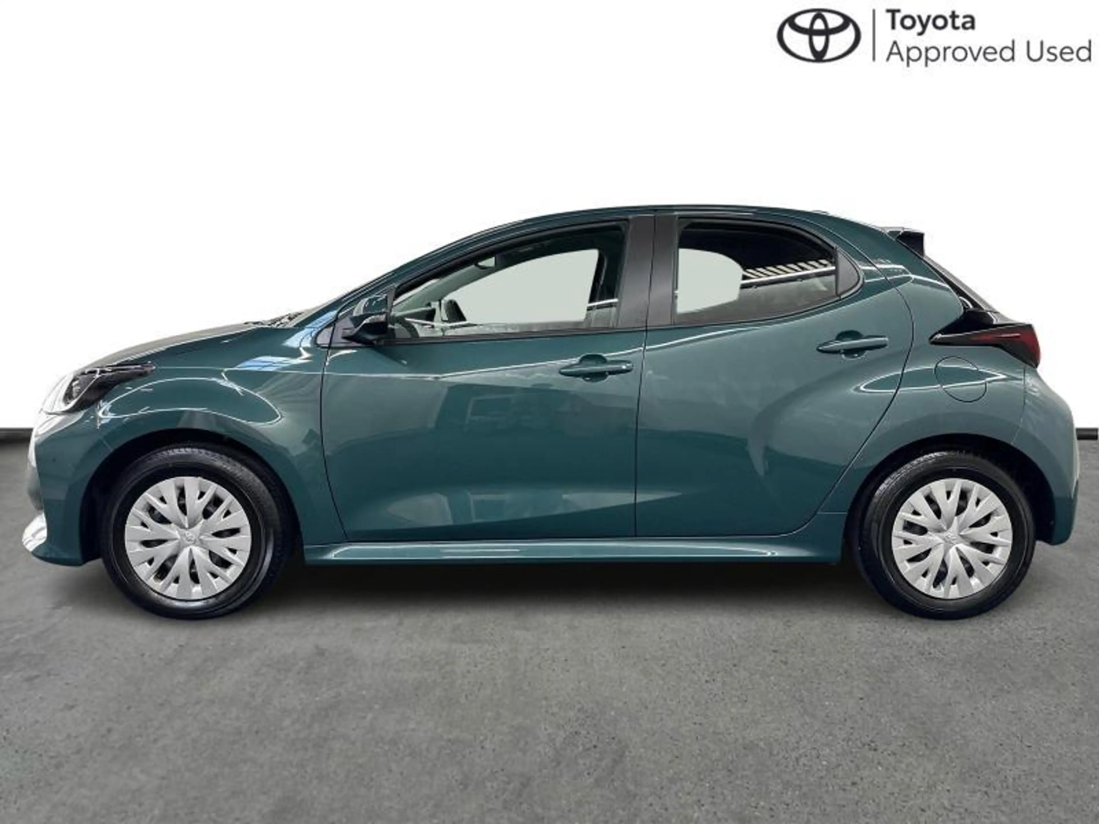 Toyota Yaris 116hp HEV Dynamic | carplay | camera — photo 5