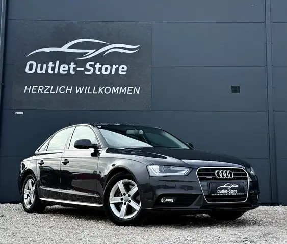 Audi A4 3,0 TDI quattro*2.Besitz*Facelift*Daylight*Navi*