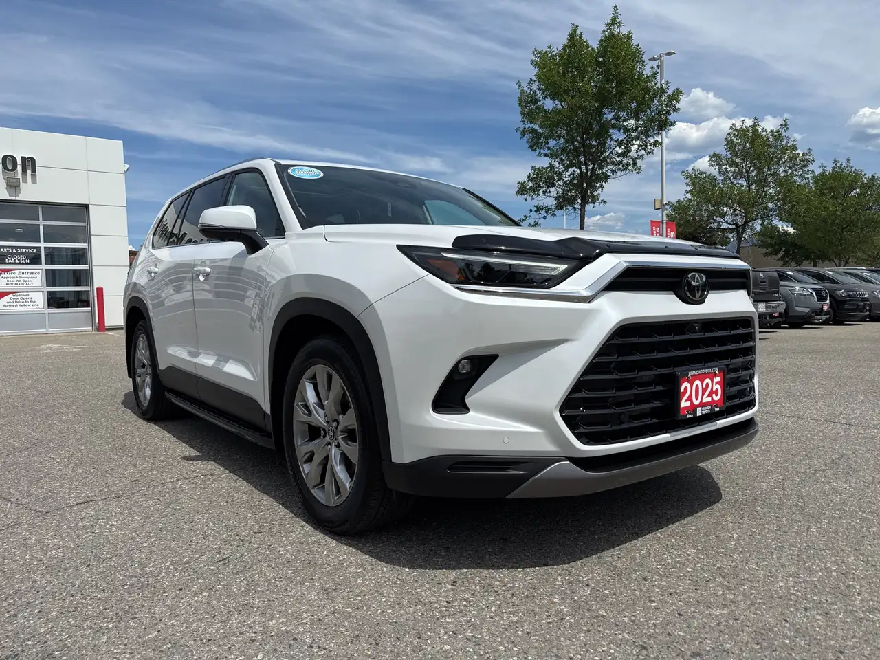 Toyota Grand Highlander fotografie Toyota Grand Highlander