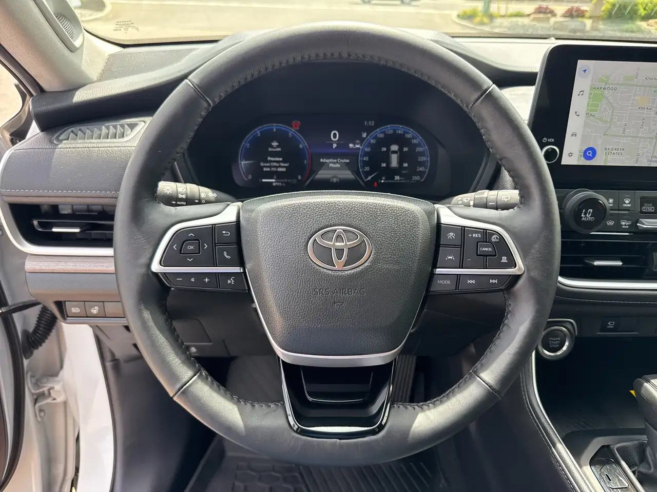 Toyota Grand Highlander fotografie Toyota Grand Highlander