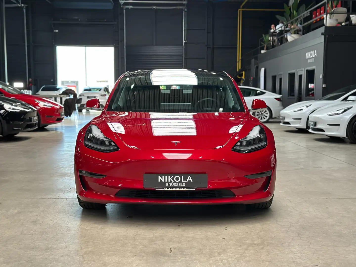 Tesla Model 3 LONG RANGE - WINTERPACK - ENHANCED AUTOPILOT Rood - 2