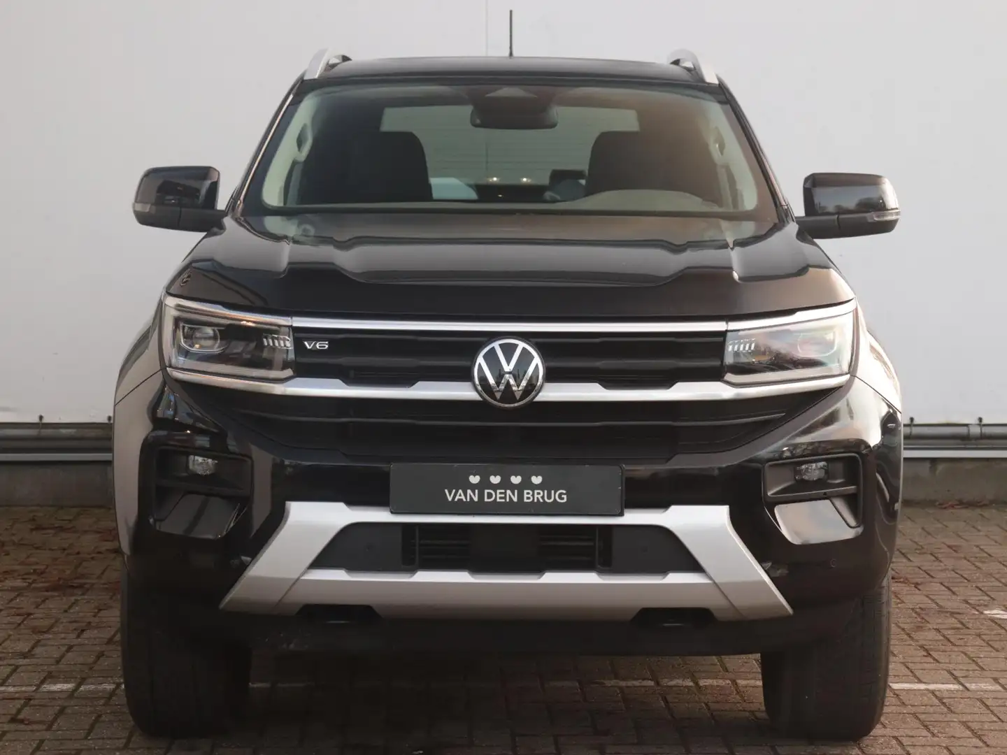 Volkswagen Amarok 3.0 TDI 241pk V6 4Motion | Trekhaak (3500kg) | Ach Noir - 2