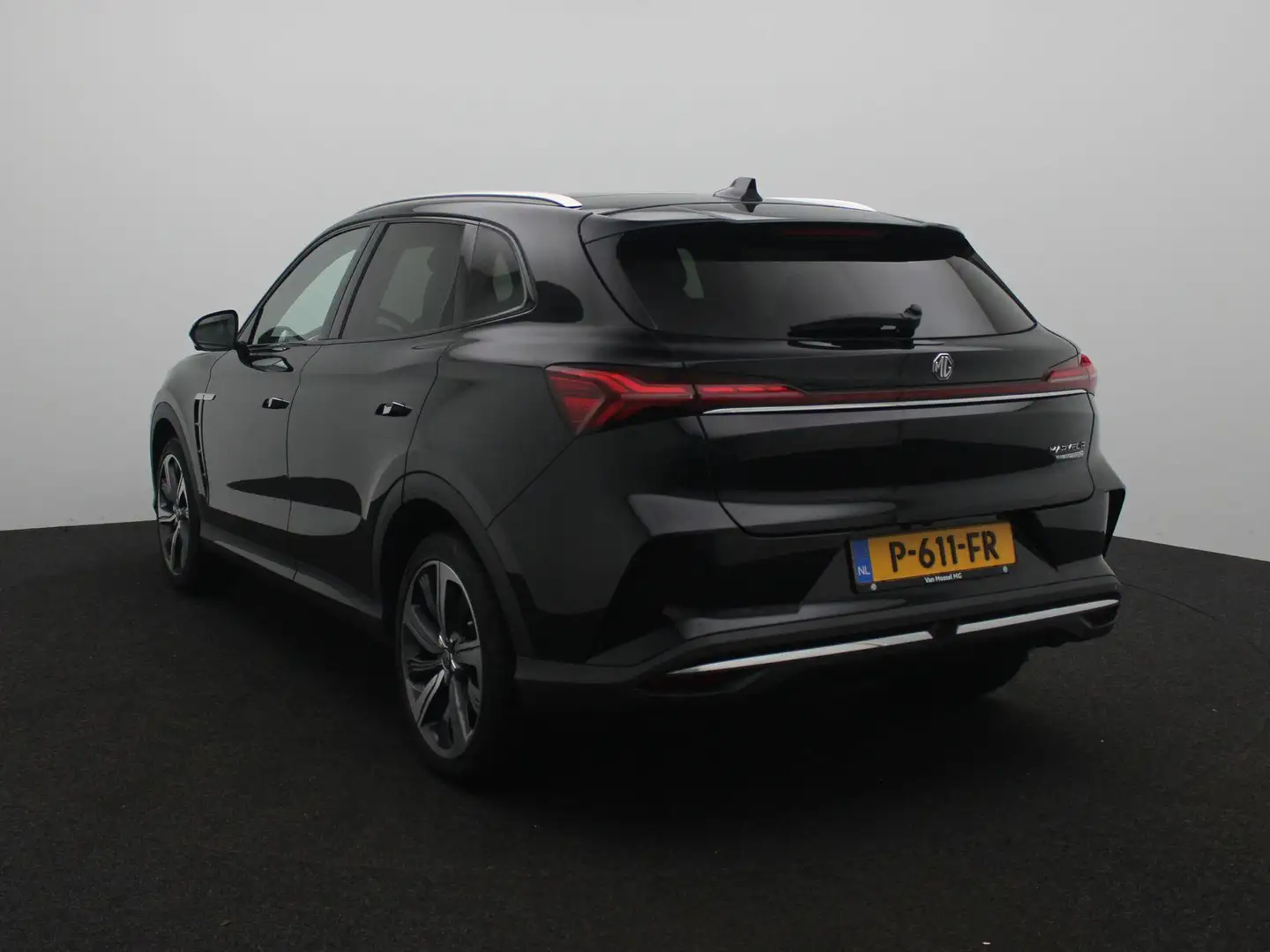 MG Marvel R Luxury 70 kWh | Leder | Panoramadak | 360 Camera | Zwart - 2