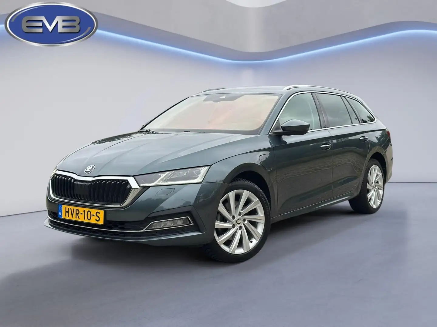 Skoda Octavia Combi 1.4 TSI iV PHEV Business Edition PLUS , acht Grijs - 1