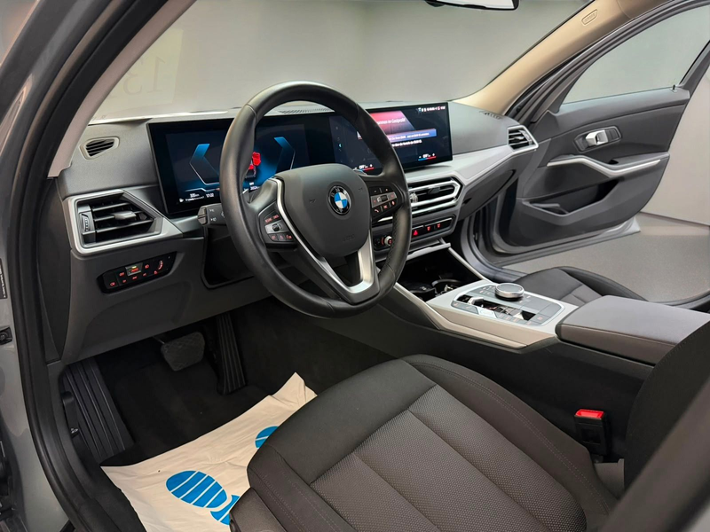 BMW 320 d T xDrive Shadow-Line WIDE*LED*CARPLAY*MEGA — photo 9
