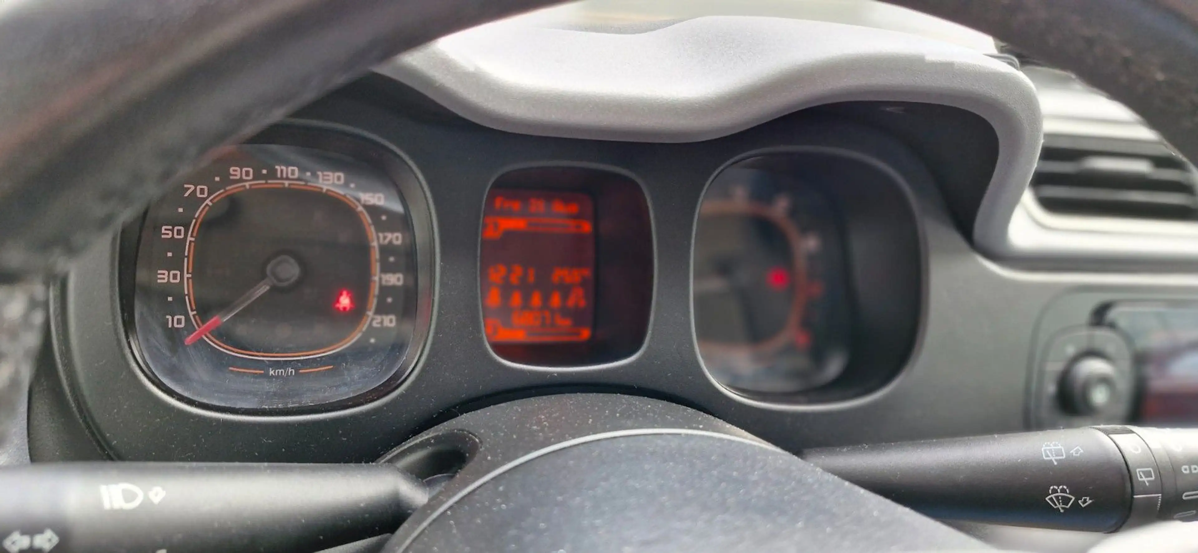 Fiat Panda City Cross — photo 11