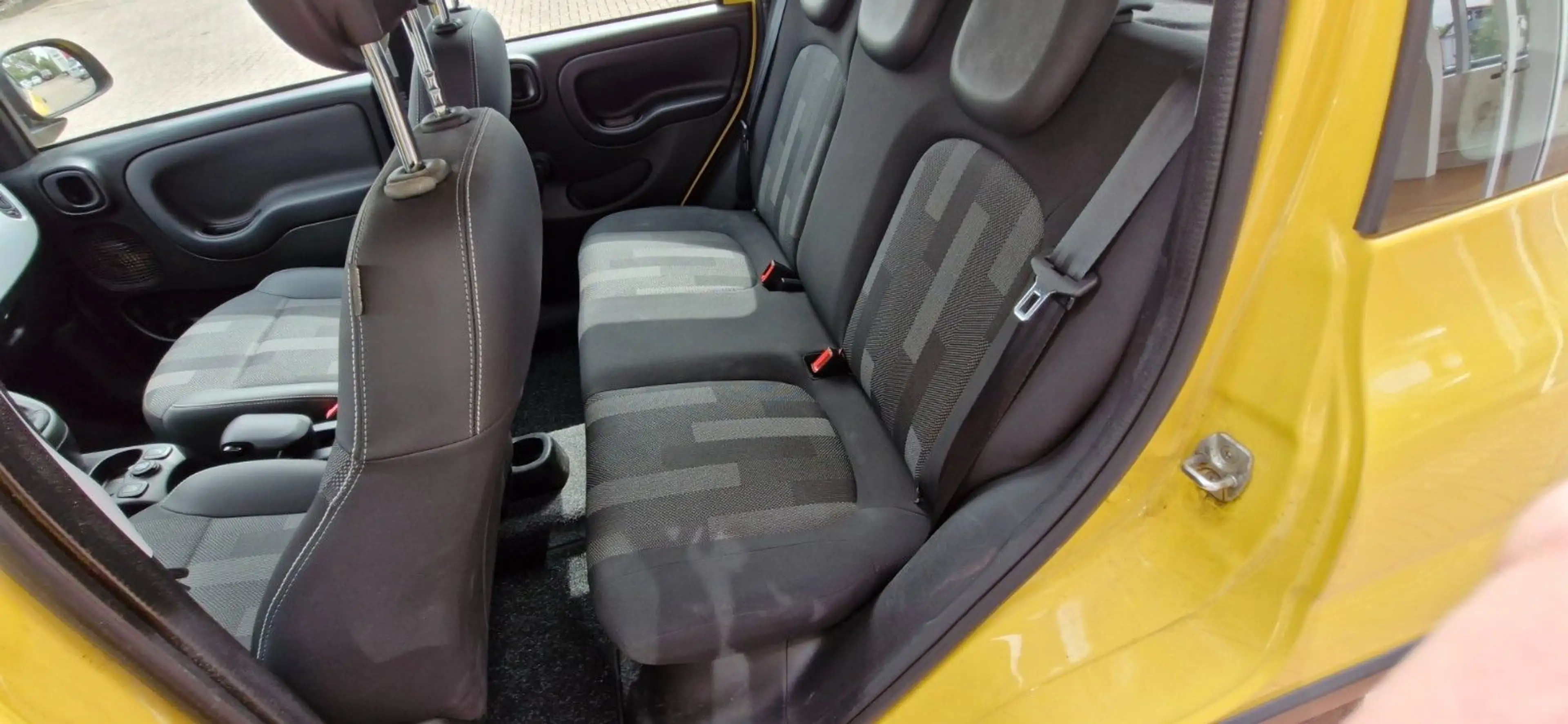 Fiat Panda City Cross — photo 8
