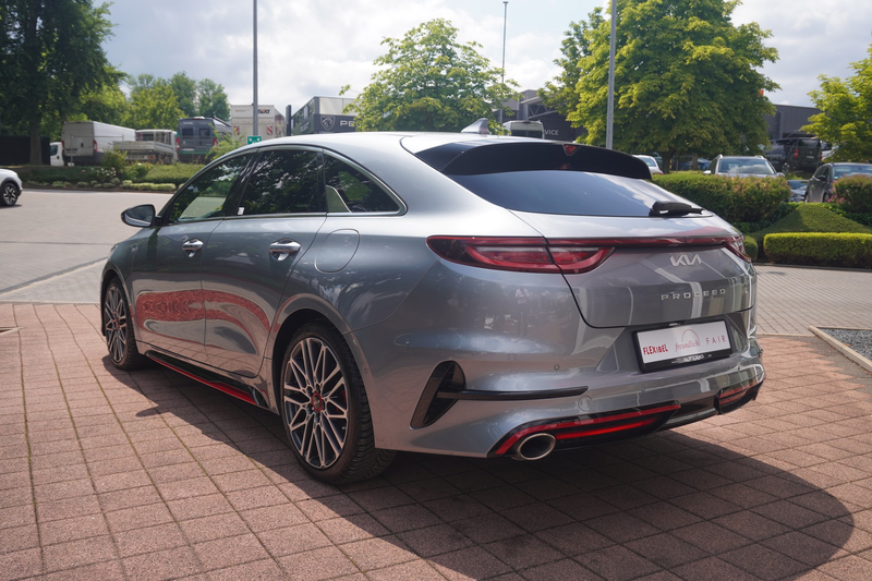 Kia ProCeed / pro_cee'd ProCeed 1.6 T-GDI GT Aut. LED Navi Kamera ACC — photo 3
