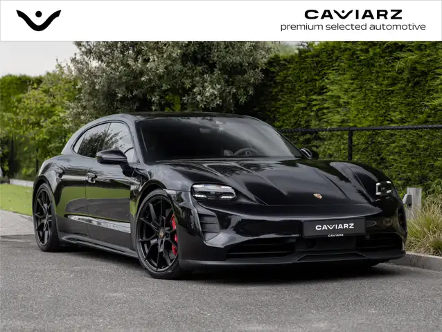 Porsche Taycan GTS SPORTDESIGN/AIR/21"/18W/DISPLAY/PANO/MATRIX/360/ACC/BOSE