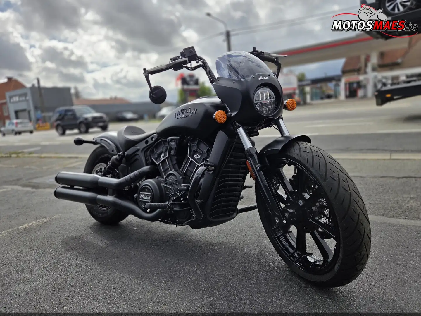 Indian Scout rogue black smoke Noir - 2