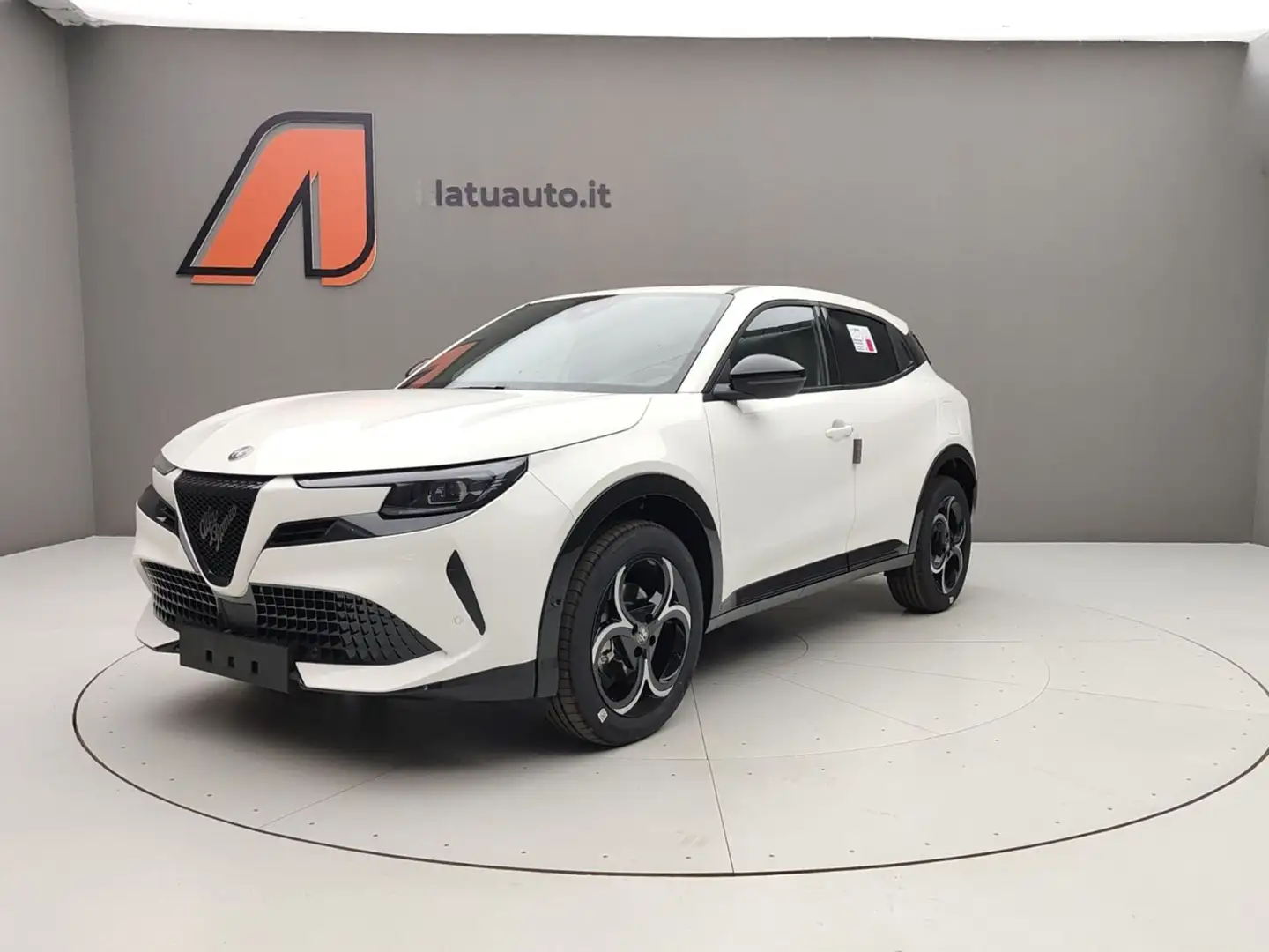 Alfa Romeo Junior 1.2 HYBRID 145CV Q4 Bianco - 2