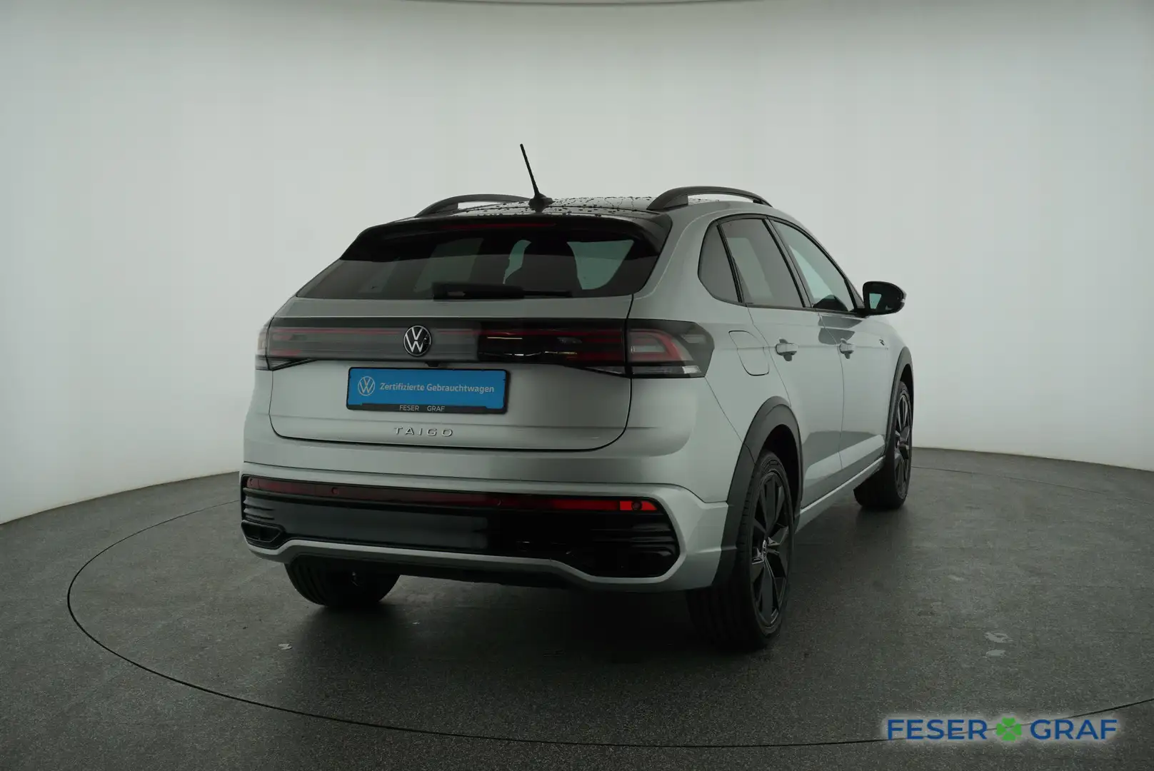 Volkswagen Taigo R-Line BlackStyle 1.5 TSI DSG Navi AHK Kamera IQ_L Silber - 2