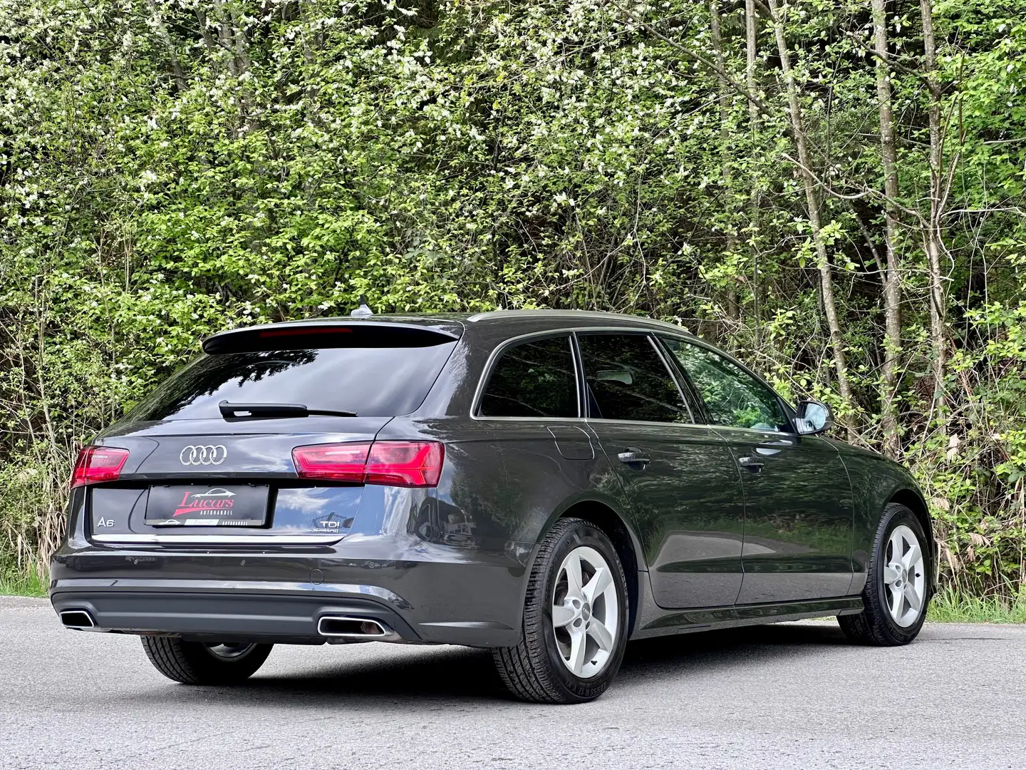 Audi A6 3.0 TDI quattro Aut. XENON*TEMPOMAT*TOP ZUSTAND* Grau - 2