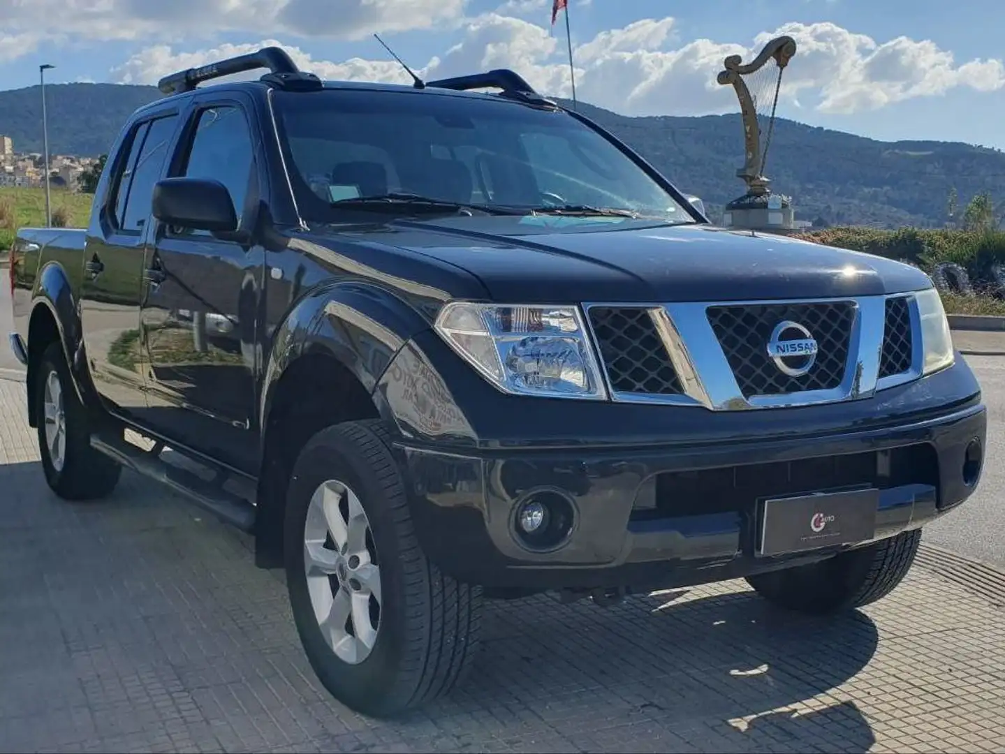 Nissan Navara d.cab 2.5 dci LE 174cv Szürke - 1