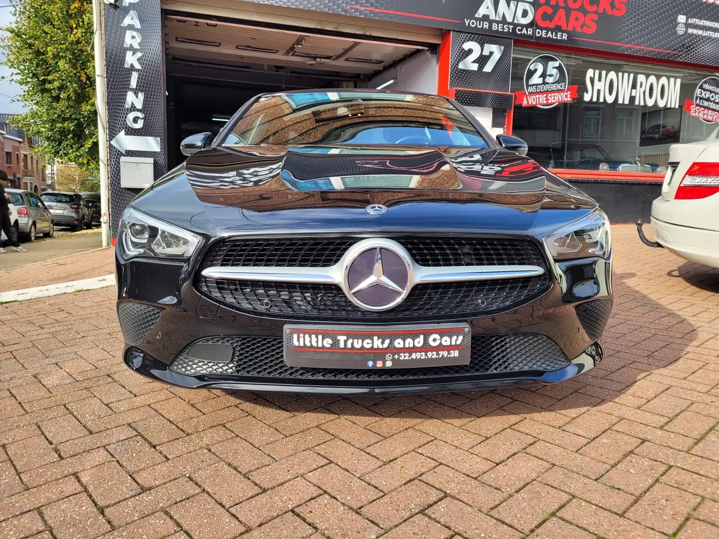 Mercedes-Benz CLA 180 CLA 180 Full Options Cuir Grand GPS Xénon Led Noir - 2