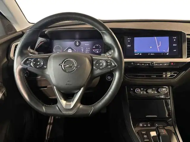 Opel Grandland view 14