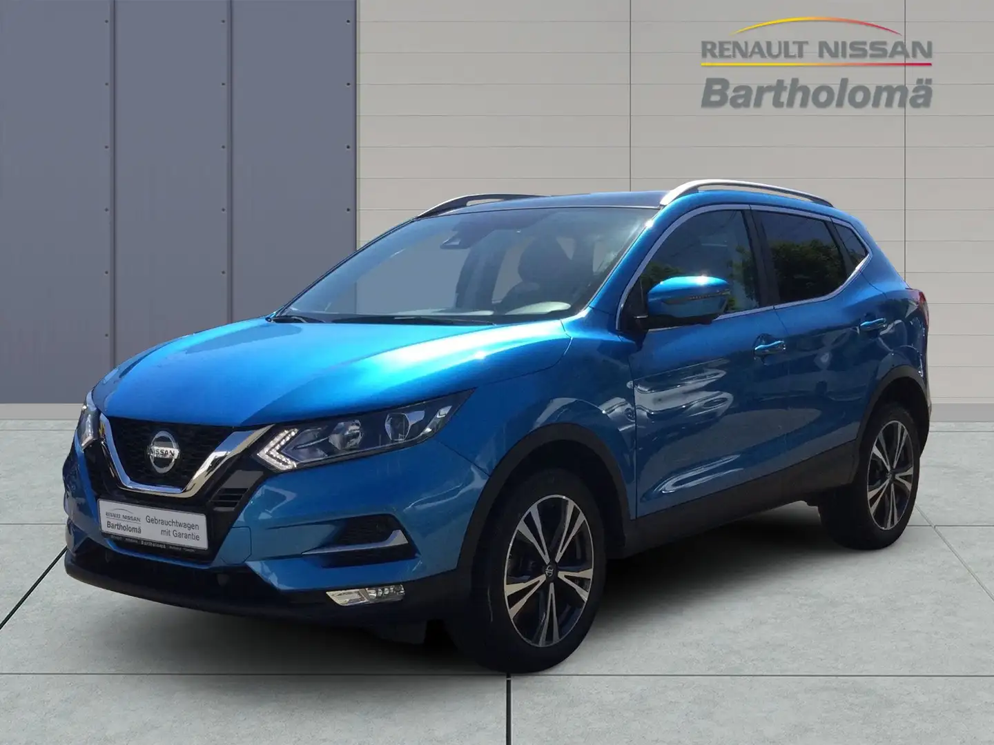 Nissan Qashqai N-Connecta 1.3 DIG-T 160PS 6MT Blauw - 1