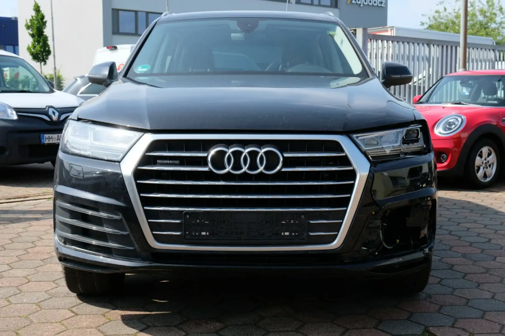 Audi Q7 50 TDI quattro S-Line LED AHK Zwart - 2