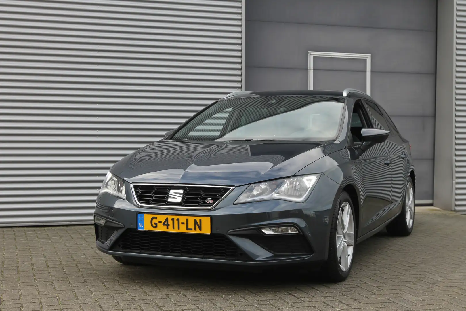 SEAT Leon ST 1.5 TSI FR Business Intense I Aut. I Carplay I Gris - 2