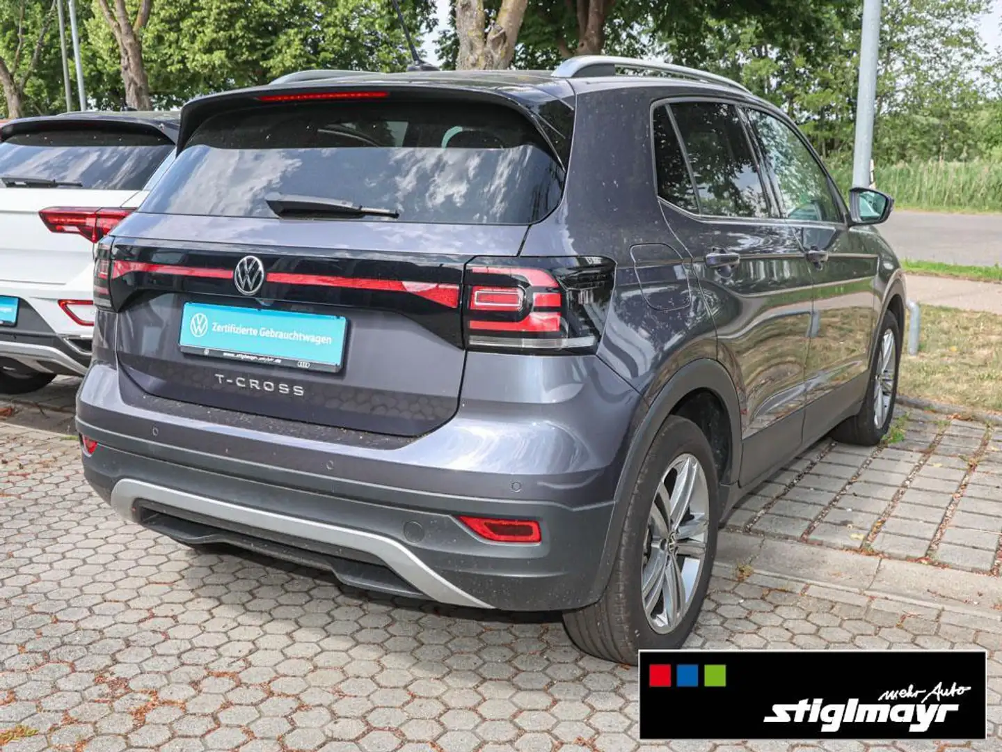 Volkswagen T-Cross Style 1.5 TSI DSG +AHK+LED+Kamera+17´ Grijs - 2