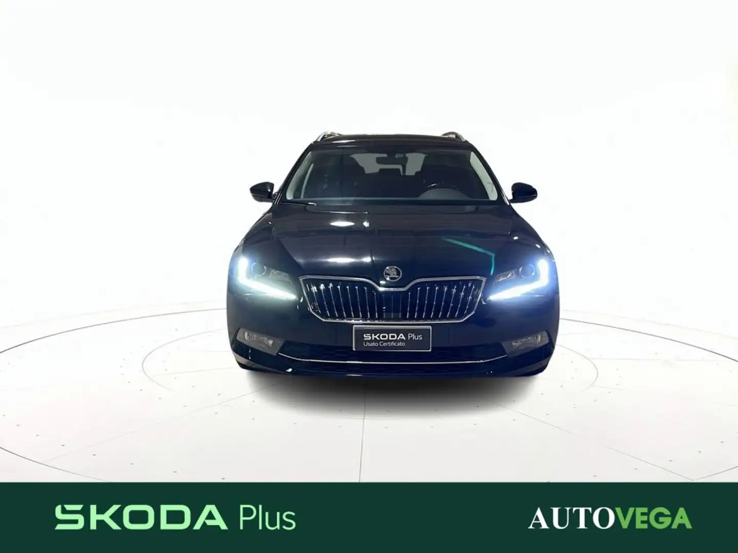 Skoda Superb wagon 2.0 tdi executive 150cv dsg my17 Nero - 2