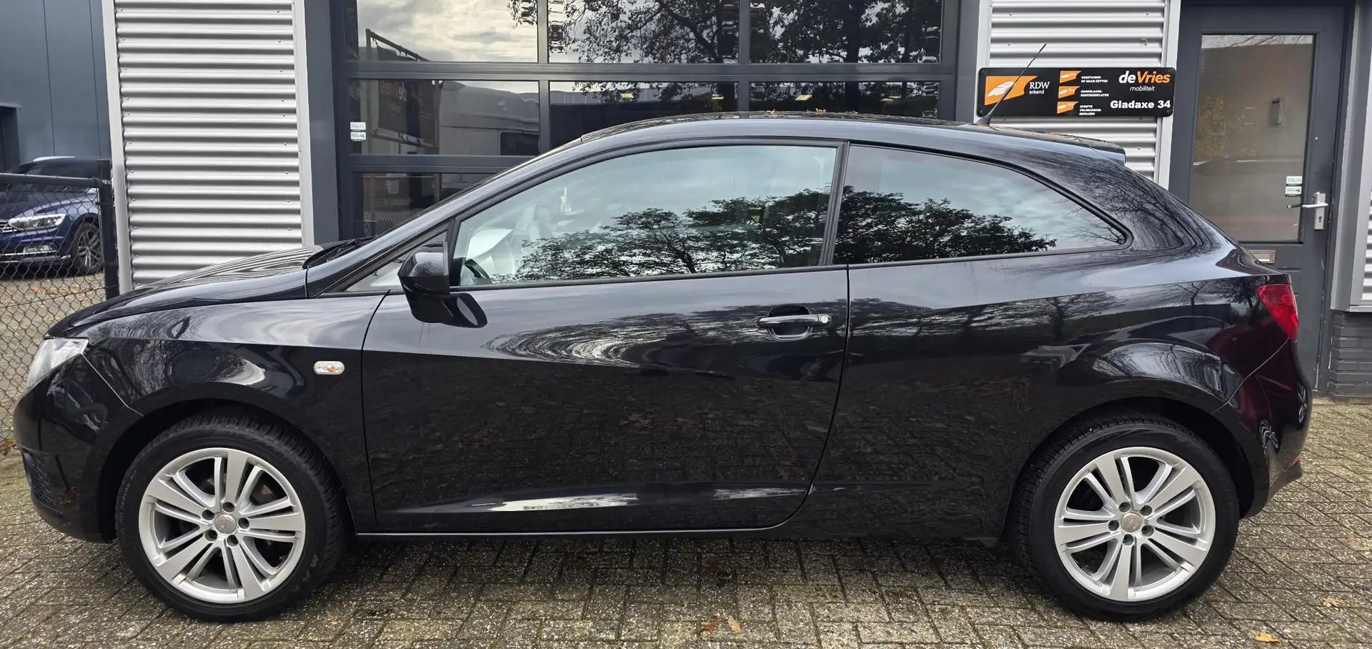 SEAT Ibiza SC 1.4-16V 25 Edition **APK-AIRCO-PDC** Zwart - 2