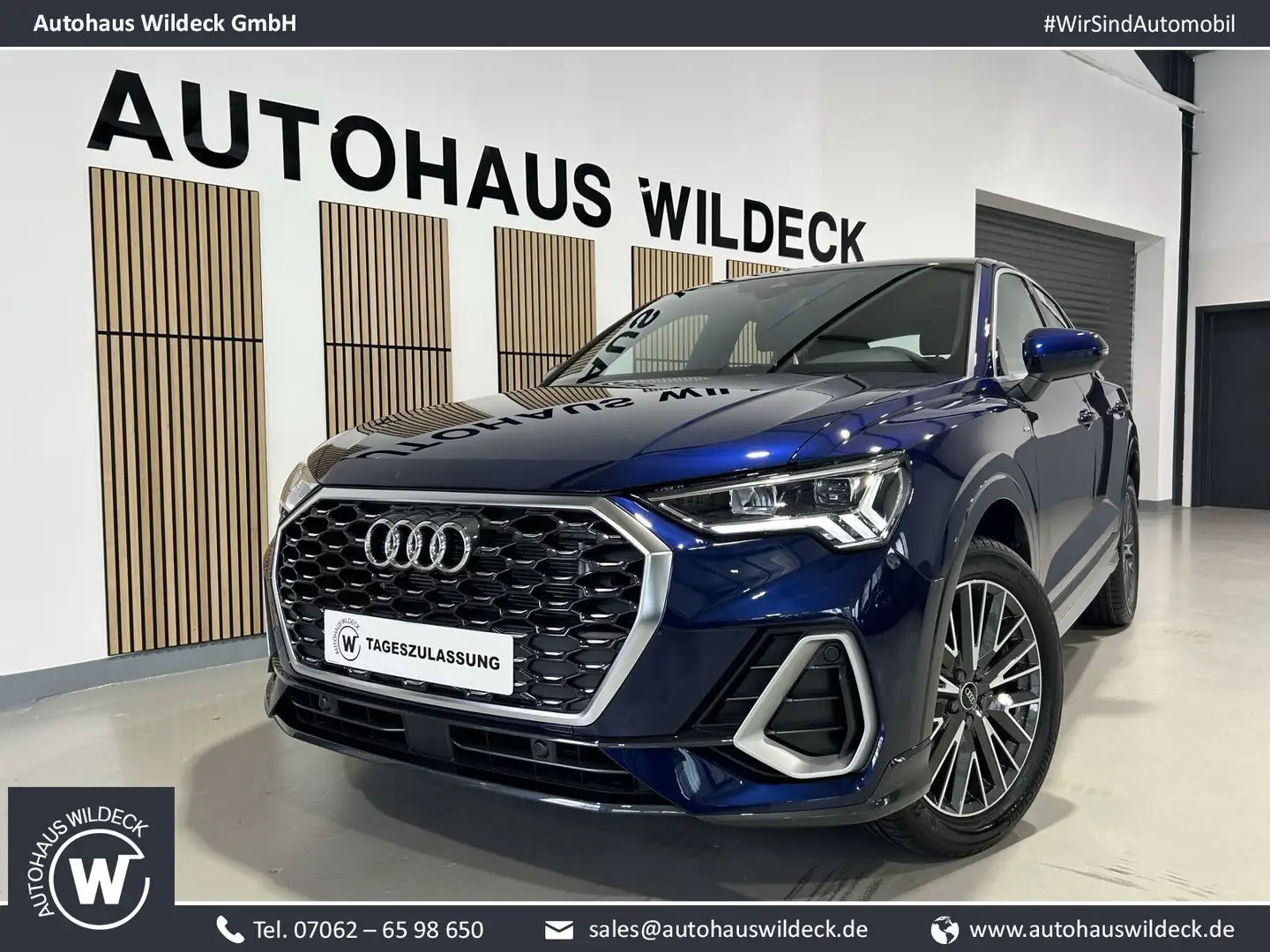 Audi Q3 Q3 Sportback S line 35TDI ACC Pano RFK Side 19" BC Blauw - 1