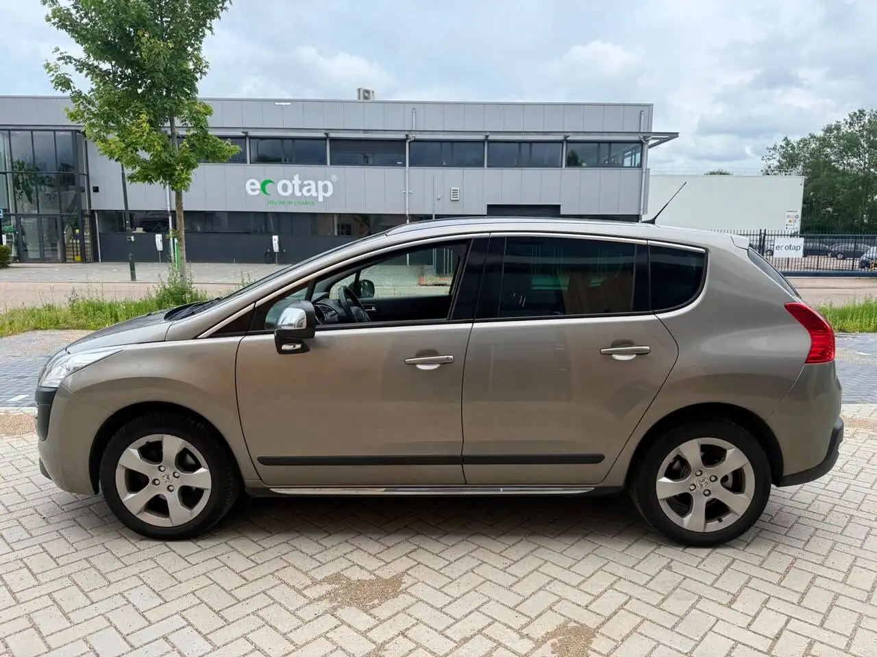 Peugeot 3008 3008 — photo 2