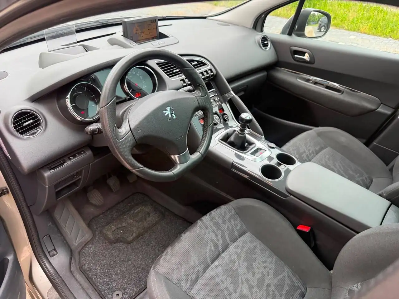 Peugeot 3008 3008 — photo 9