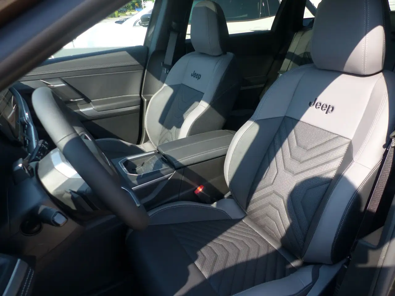 Jeep Compass 2026 — фото 13