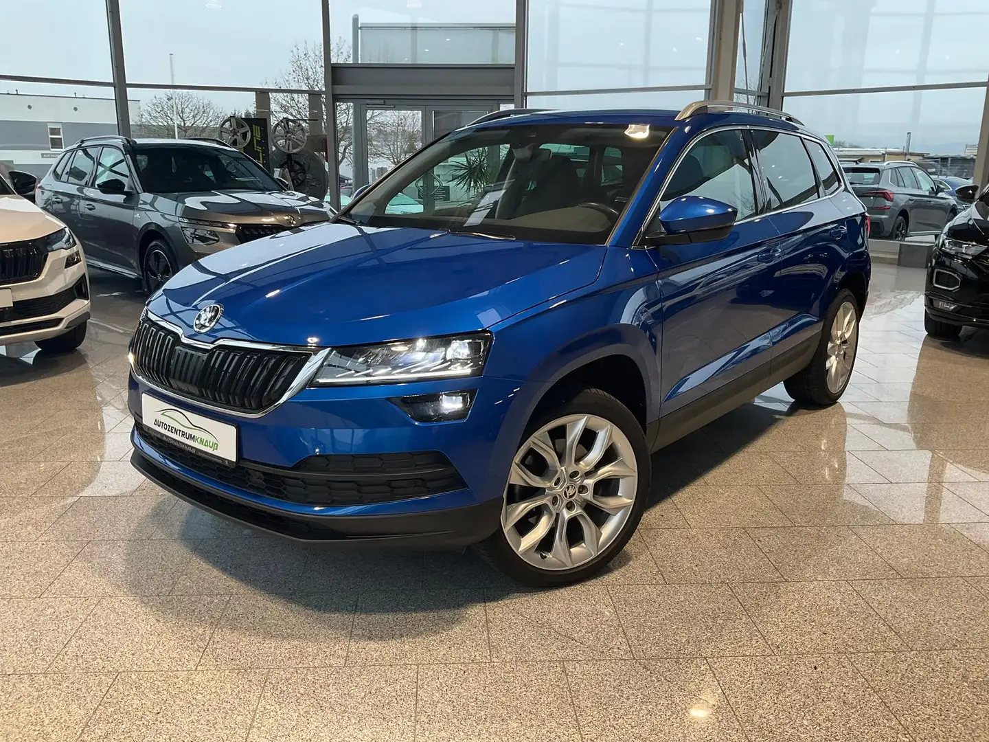 Skoda Karoq 2.0TDI Style 4x4 DSG R-Kam LED ACC VirtCockpit 4xS Blau - 1