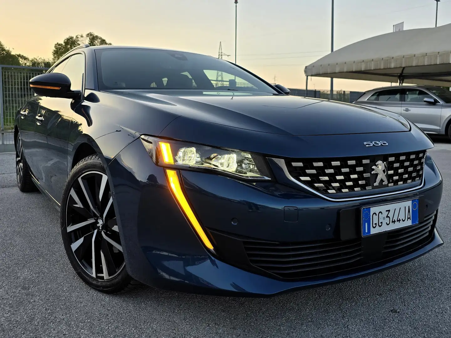 Peugeot 508 508 SW 1.5 bluehdi GT s Blu/Azzurro - 1
