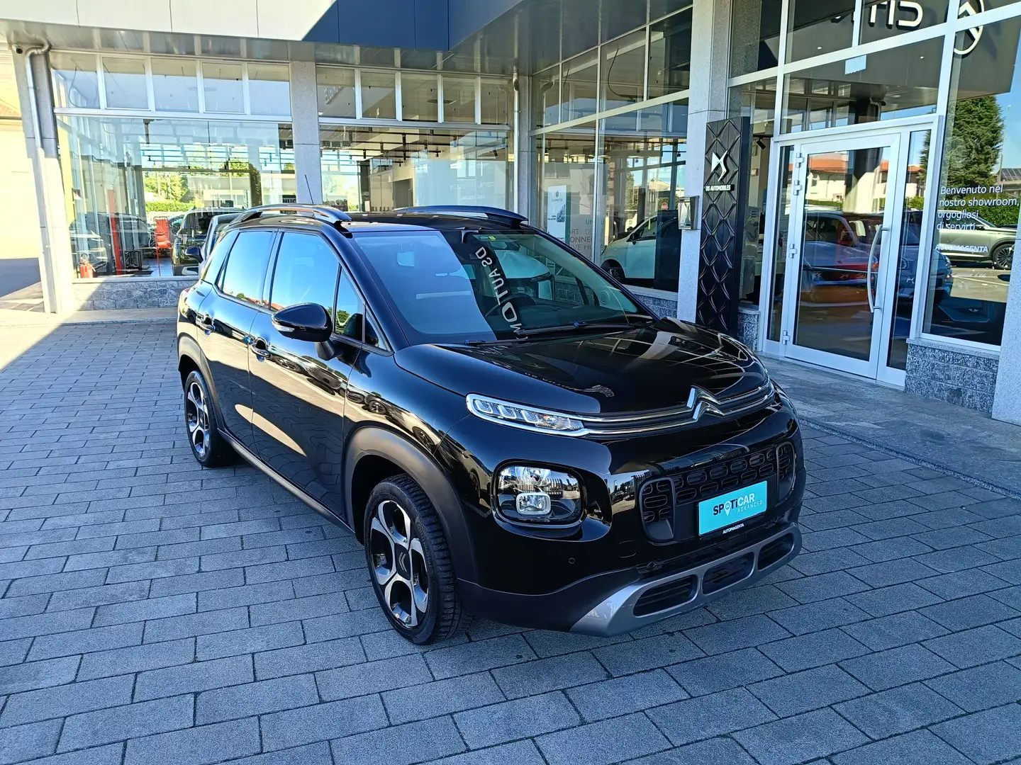 Citroen C3 Aircross 1.2 PureTech 110cv EAT6 SHINE Usato Garantito Schwarz - 1
