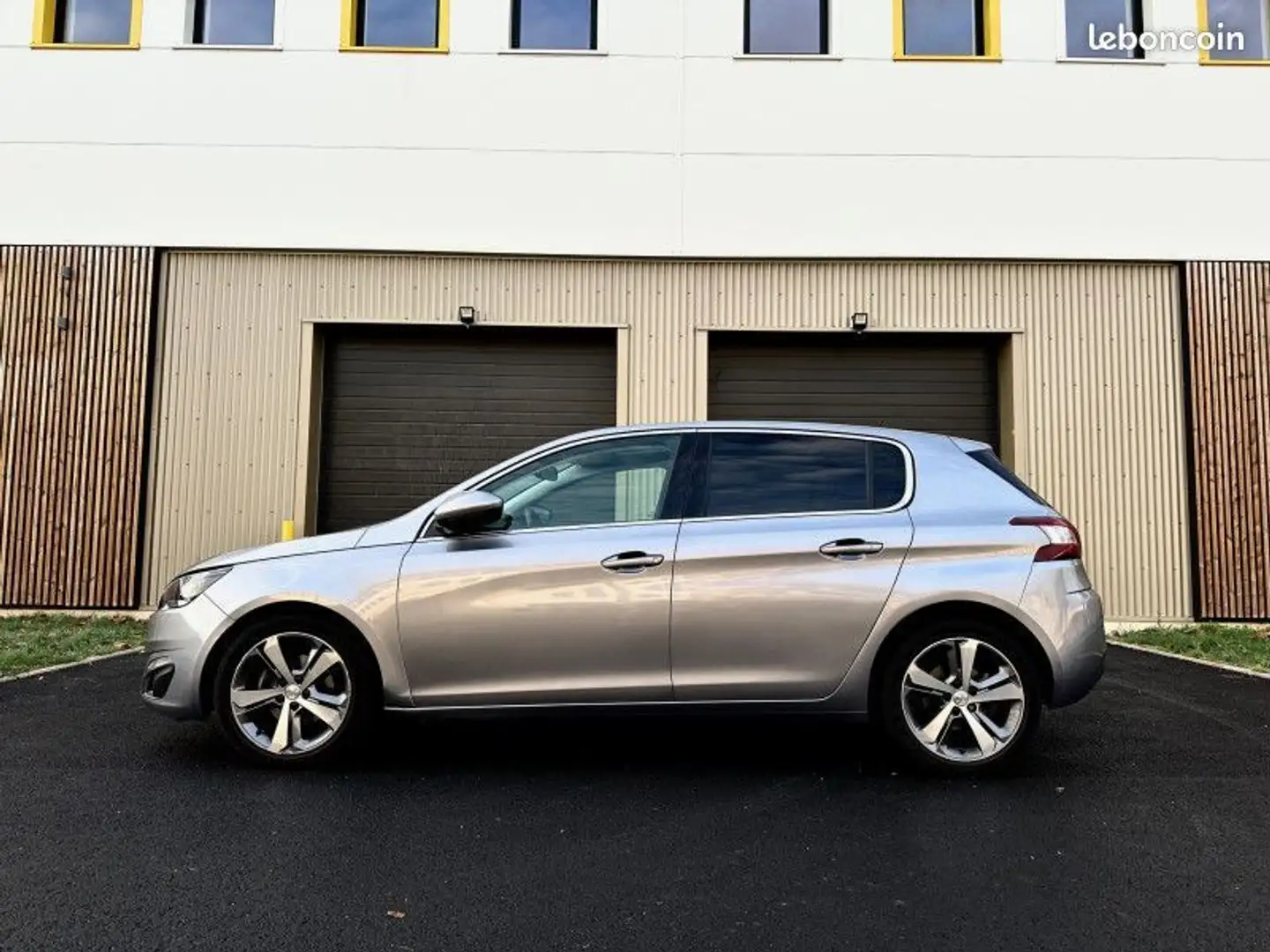 Peugeot 308 1.6 BLUEHDI 120 FELINE EAT6 + CUIR CHAUFFANT Gris - 2