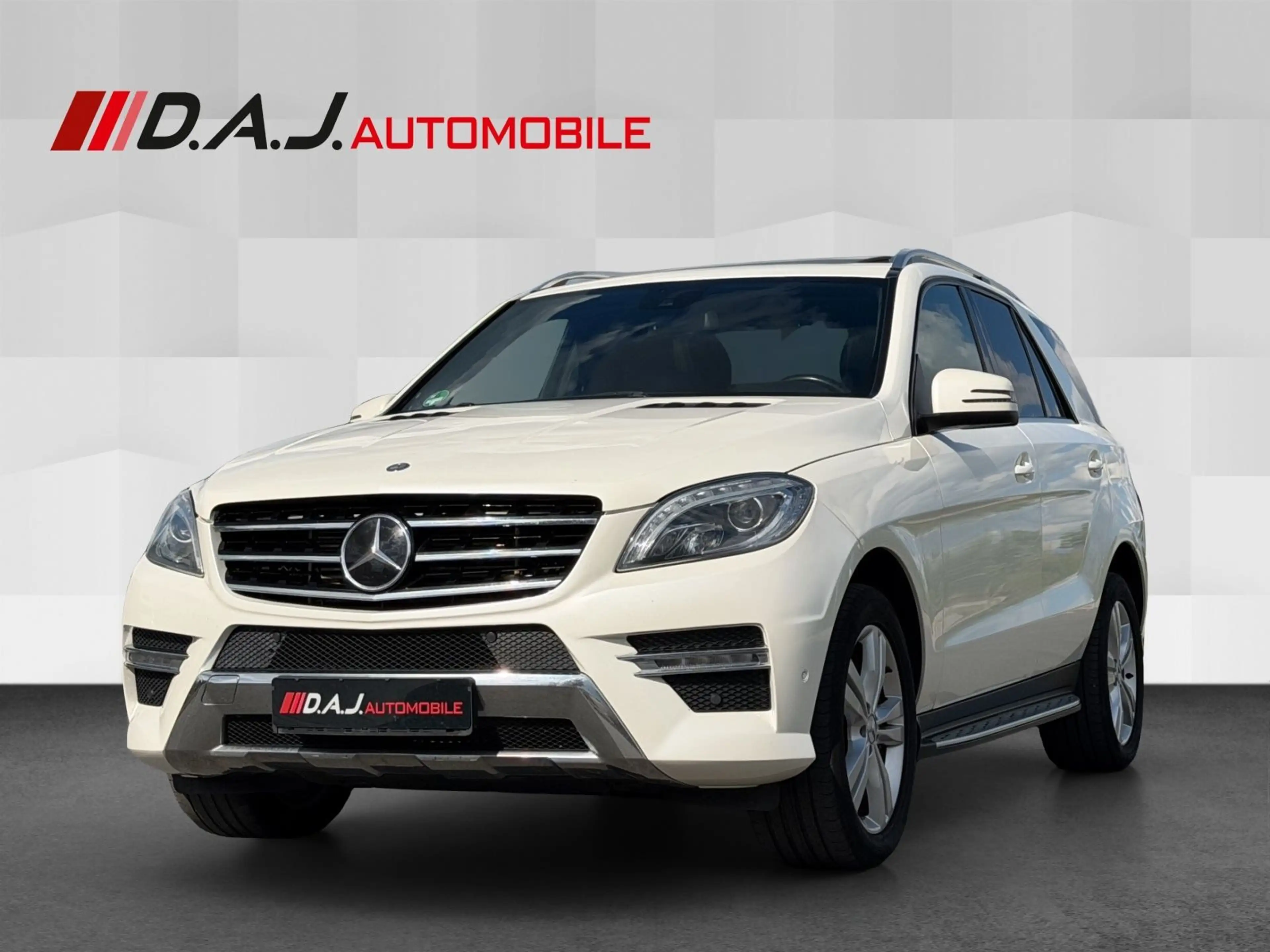 Mercedes-Benz ML 350 CDI BlueTec AMG Paket Airmatic ILS RFK SD