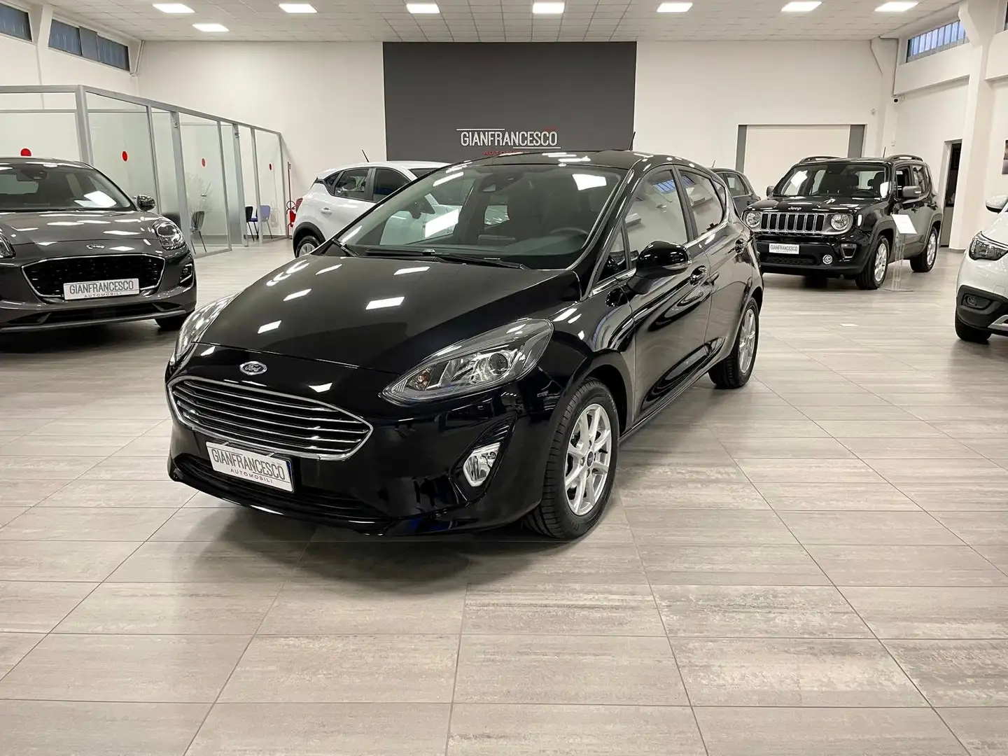 Ford Fiesta 1.0 EcoBoost 125cv Hybrid Titanium Negro - 1