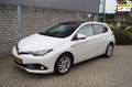 Toyota Auris 1.8 Hybrid Trend Autom Panodak Navi Camera Clima C Blanc - thumbnail 1
