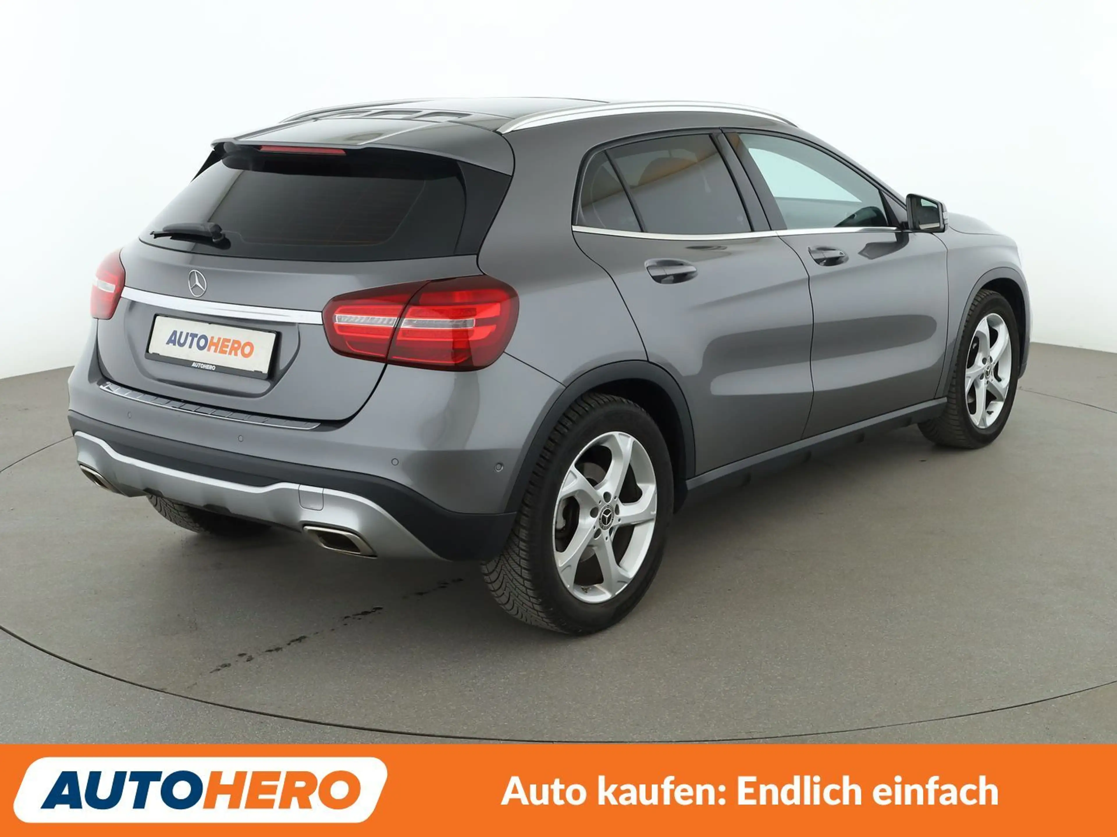 Mercedes-Benz GLA 180 Urban Aut.*LED*NAVI*TEMPO*PDC*SHZ*KLIMA*GARANTIE* — photo 6