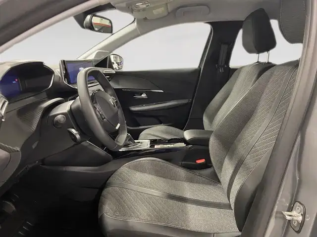 Peugeot 208 view 7