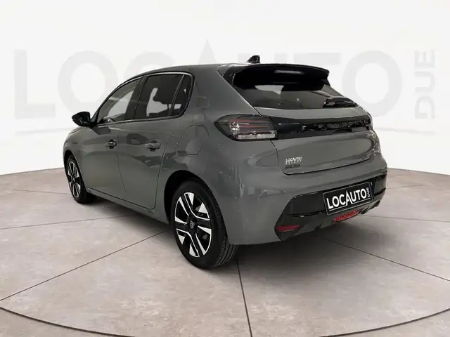 Peugeot 208 view 5
