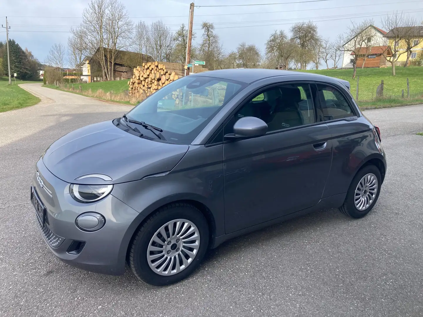 Fiat 500e 23.8KW Grau - 1