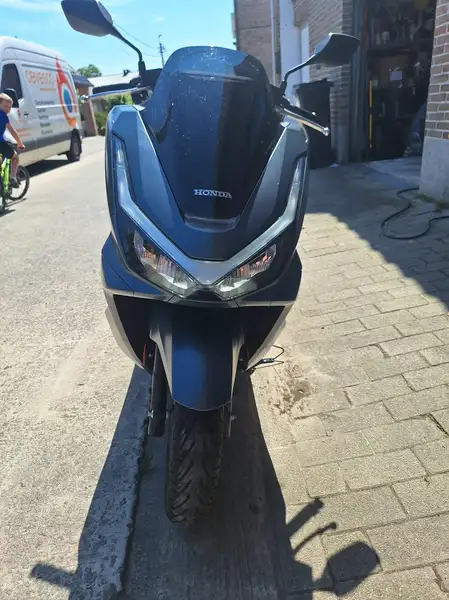 Honda PCX 125 - foto 2