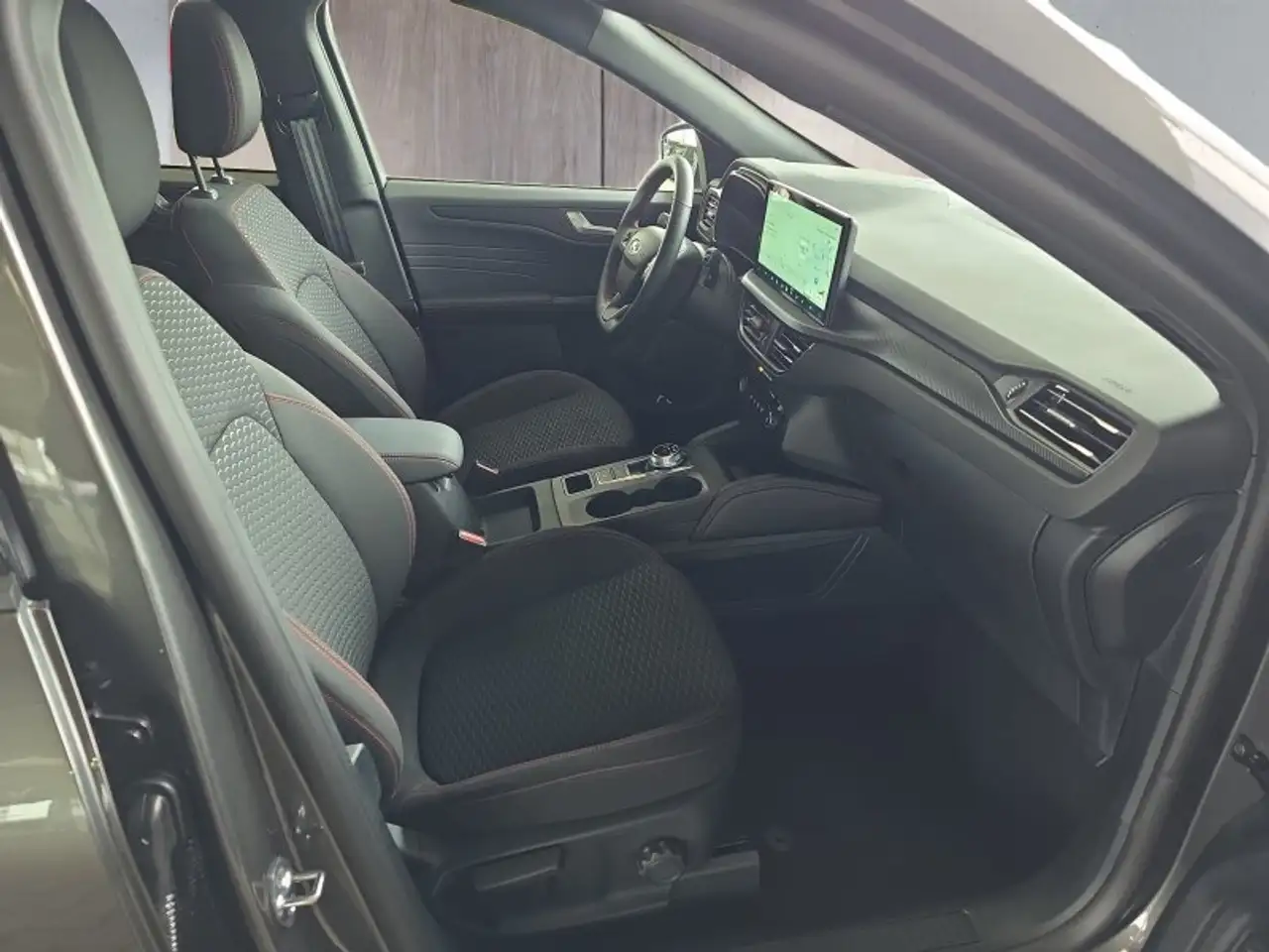 Ford Kuga ST-Line 1,5 186PS Aut.aAHK/5*J.Gar/Navi/Kamera/Win 16