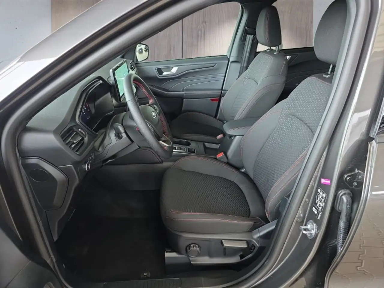 Ford Kuga ST-Line 1,5 186PS Aut.aAHK/5*J.Gar/Navi/Kamera/Win 9