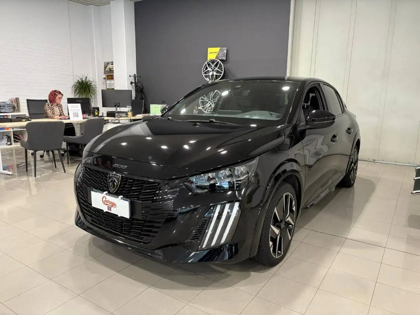 Peugeot 208 1.2 puretech GT s&s 100cv Schwarz - 1