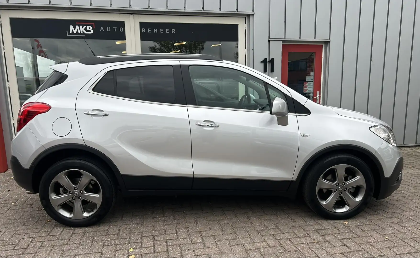 Opel Mokka 1.4 T Cosmo AUTOMAAT Camera/Navi Grijs - 2