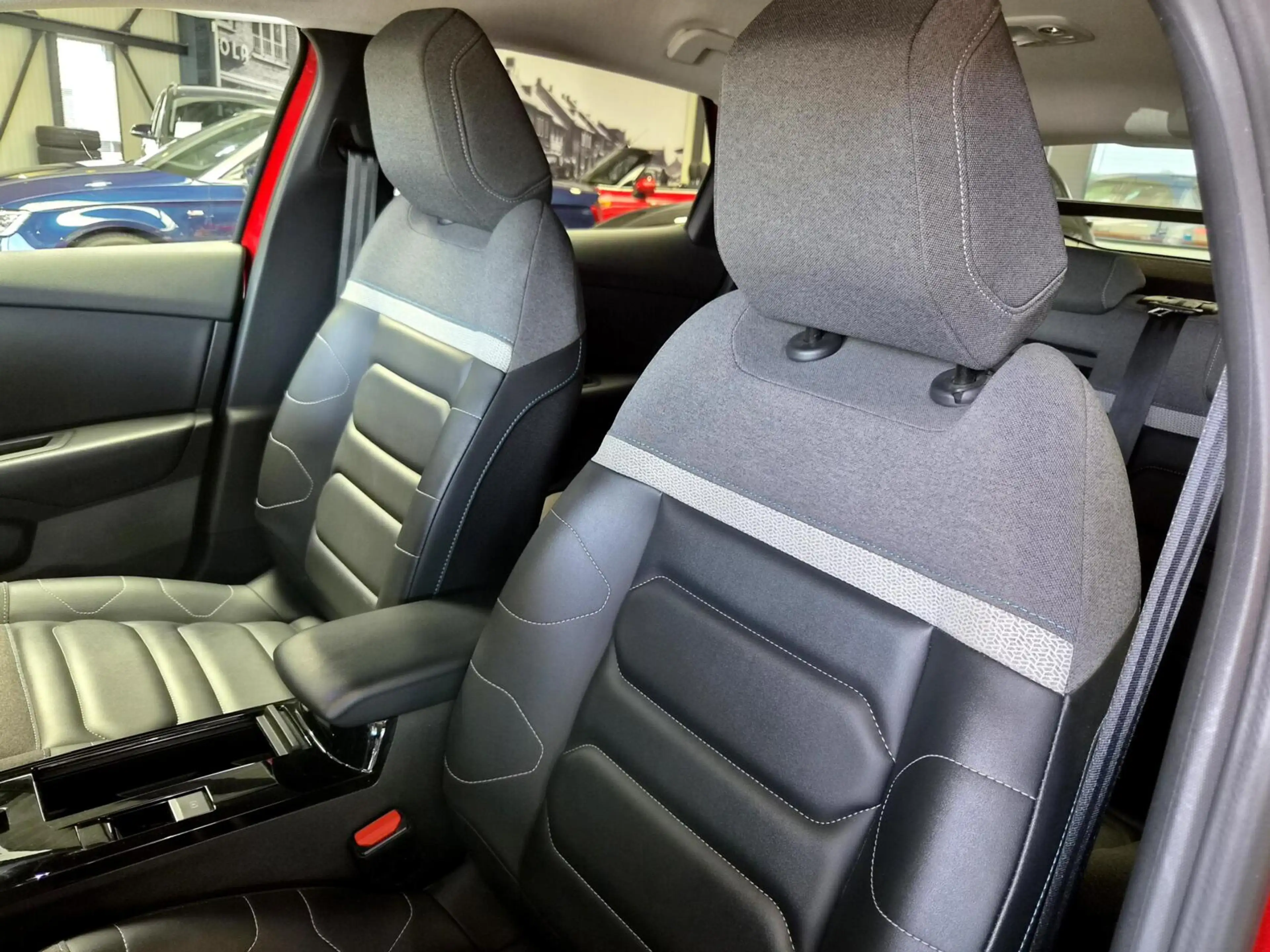 Citroen C4 1.2T 131PK Feel Ed. Automaat 1e Eig! |Nav|Hud|Led — photo 17