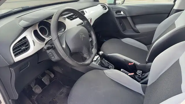 Citroen C3 view 8