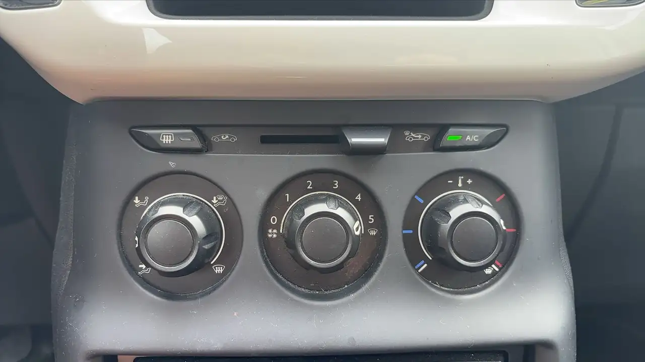 Citroen C3 C3 — photo 28