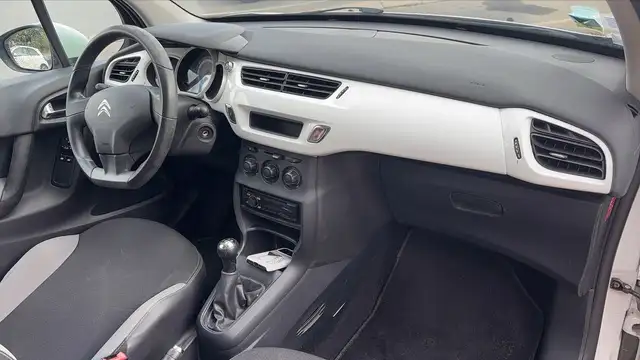 Citroen C3 view 10